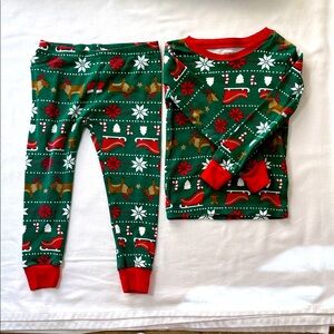 Carter’s toddler 2 piece Christmas sleepwear set. Size 3T. NEW WITHOUT TAGS.